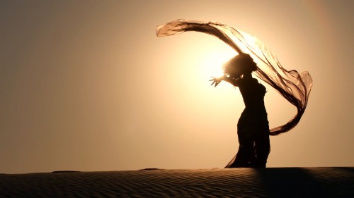 هنا ترقد الغاوية